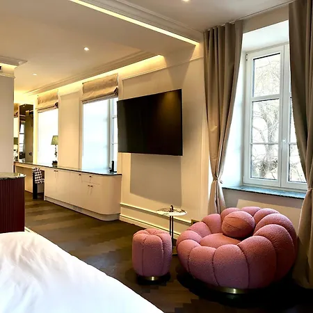 Aurora Luxury Riverside * 류블랴나