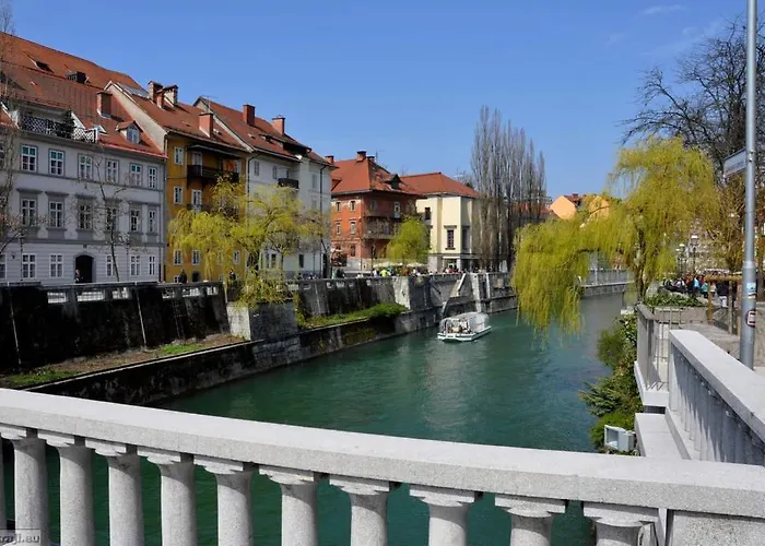 Aurora Luxury Riverside Λιουμπλιάνα